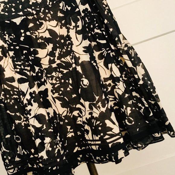 J. Crew Dresses & Skirts - {3FOR$15} J.CREW Cotton Floral Full Skirt